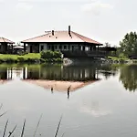 & Restaurace Na Jitrach