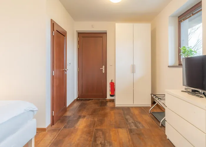 Restaurace&rooms Na Jitrách Casa de hóspedes Semice