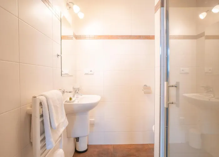 & Restaurace Na Jitrach