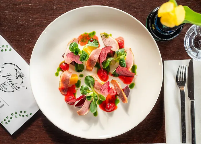 & Restaurace Na Jitrach Гостевой дом Semice